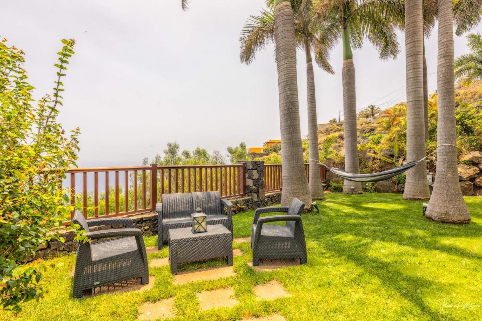 Lightbooking Los Morales Villa De Mazo Exterior photo